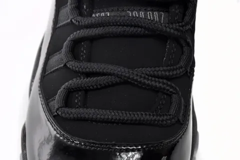 Air Jordan 11 Cap and Gown – photo 6