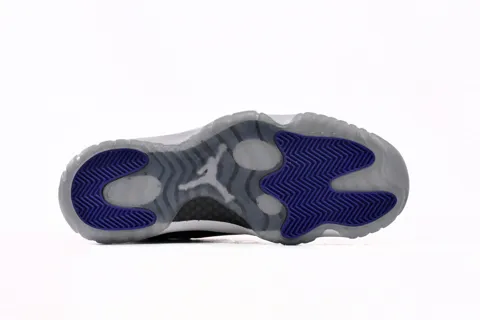 Air Jordan 11 Concord – photo 5