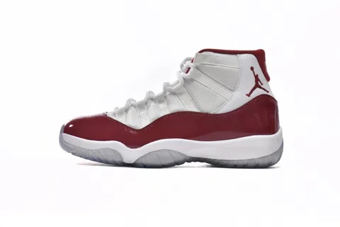 Air Jordan 11 Cherry