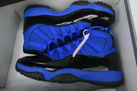 Air Jordan 11 Black/Blue – photo 8
