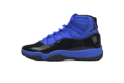 Air Jordan 11 Black/Blue