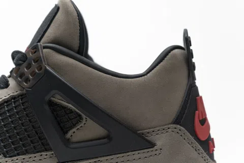 Travis Scott x Air Jordan 4 Brown – photo 10