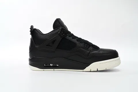 Air Jordan 4 Black/White – photo 3