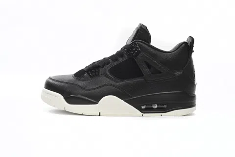 Air Jordan 4 Black/White