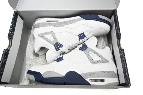 Air Jordan 4 Midnight Navy – photo 10
