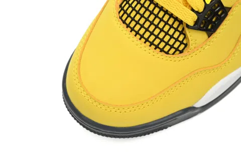 Air Jordan 4 Lightning – photo 6