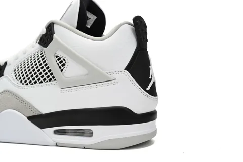 Air Jordan 4 White Cement – photo 8