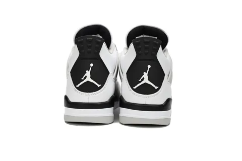 Air Jordan 4 White Cement – photo 4
