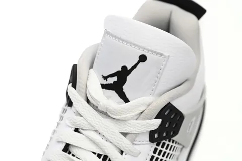 Air Jordan 4 White Cement – photo 6