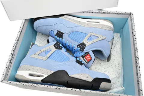 Air Jordan 4 University Blue – photo 11