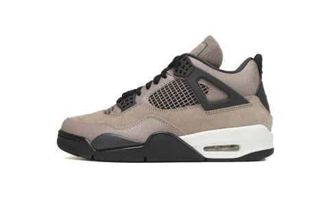 Air Jordan 4 Taupe Haze