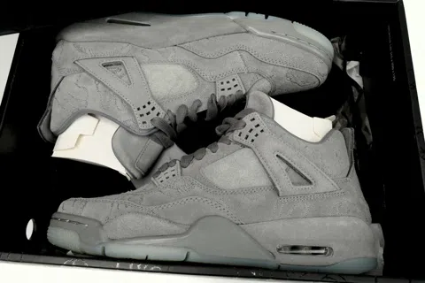Air Jordan 4 Grey – photo 11