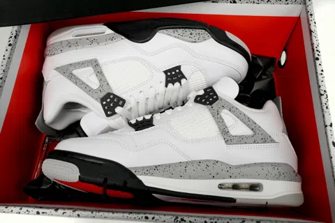 Air Jordan 4 White Cement – photo 11