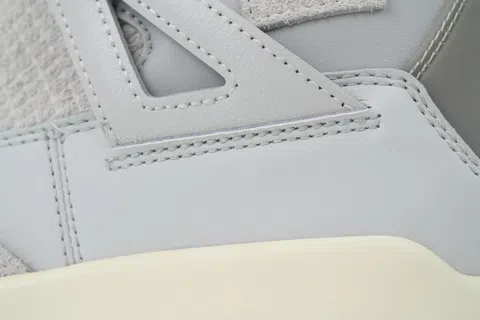 Air Jordan 4 Craft – photo 5