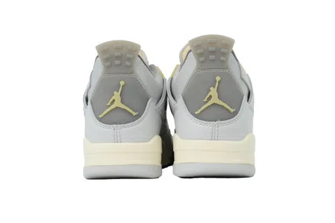 Air Jordan 4 Craft – photo 3