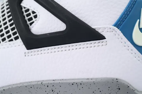Air Jordan 4 What The – photo 5