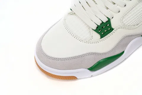 Nike SB x Air Jordan 4 Pine Green – photo 8