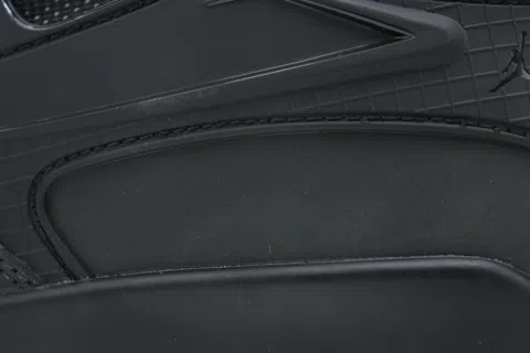 Air Jordan 4 Black Cat – photo 5