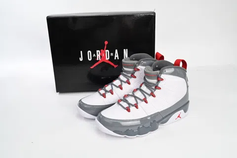 Air Jordan 9 Fire Red – photo 9