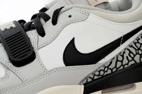 Jordan Legacy 312 Low White/Grey – photo 6