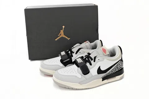 Jordan Legacy 312 Low White/Grey – photo 9