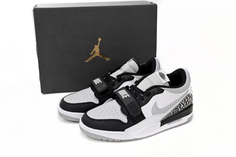 Jordan Legacy 312 Low White/Black/Smoke Grey – photo 9