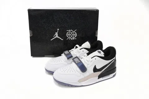 Jordan Legacy 312 Low Blue/Black – photo 9
