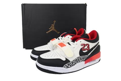 Jordan Legacy 312 Low White/Black/Red – photo 6