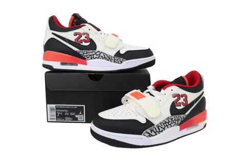 Jordan Legacy 312 Low White/Black/Red – photo 7
