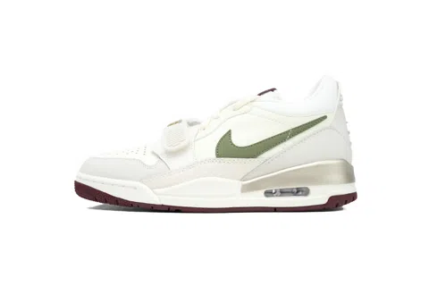 Light Khaki