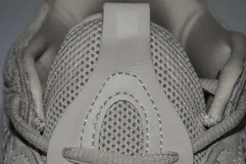 Yeezy 500 Blush – photo 9