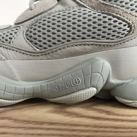 Yeezy 500 Salt – photo 9