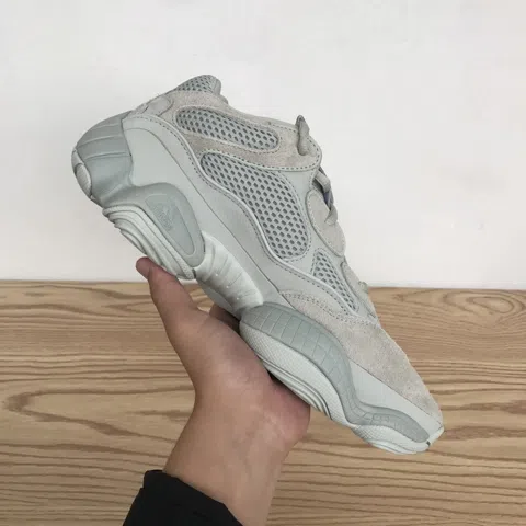 Yeezy 500 Salt – photo 4