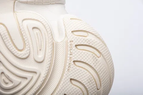 Yeezy 500 Bone White – photo 7