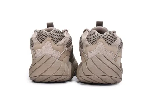 Yeezy 500 Taupe Light – photo 5
