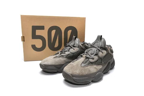 Yeezy 500 Brown – photo 11