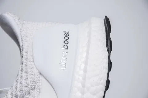 adidas Ultraboost 4.0 Triple White – photo 9