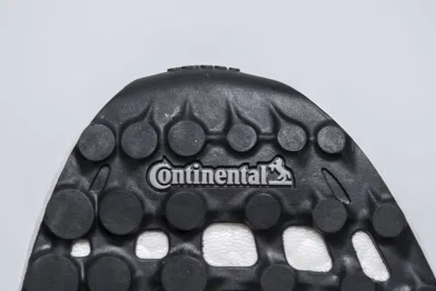 adidas Ultraboost 4.0 Black White – photo 7