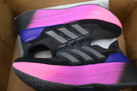 adidas Ultraboost 5 Carbon Iron – photo 8