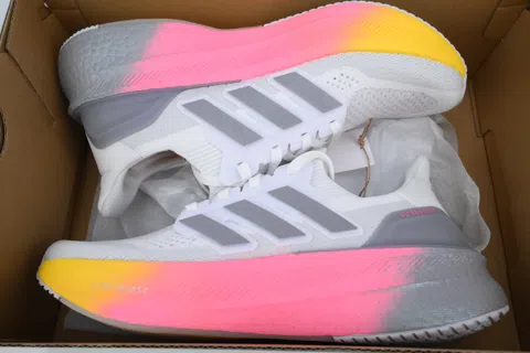 adidas Ultraboost 5 White Lucid Pink – photo 8