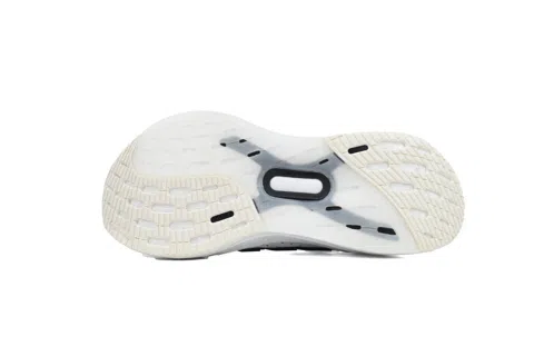 adidas Ultraboost 5 Black and White – photo 4