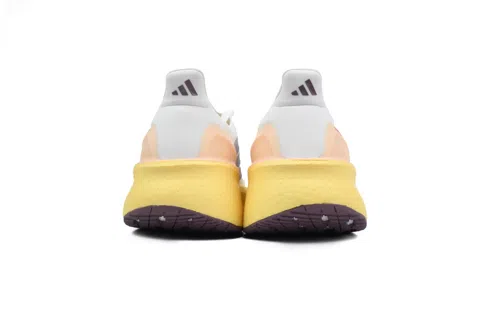 adidas Ultraboost 5X White Almost Yellow – photo 3
