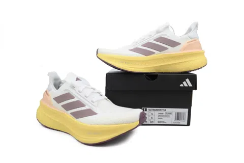 adidas Ultraboost 5X White Almost Yellow – photo 7