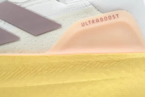 adidas Ultraboost 5X White Almost Yellow – photo 5