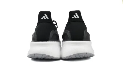 adidas Ultraboost 5X Black White Carbon – photo 3