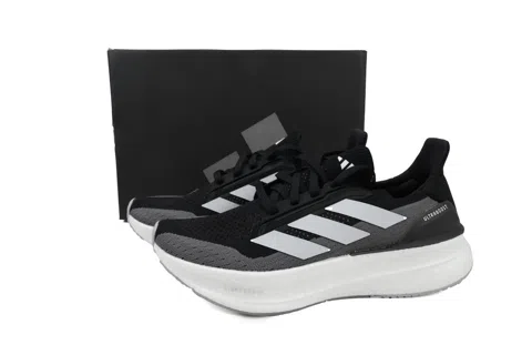 adidas Ultraboost 5X Black White Carbon – photo 6