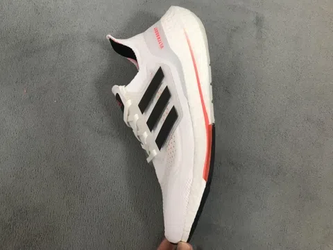 adidas Ultraboost 21 White/Black/Orange – photo 3