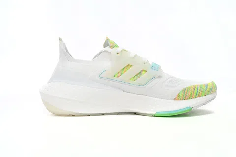adidas Ultraboost 22 White/Green – photo 3
