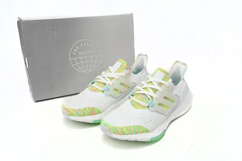 adidas Ultraboost 22 White/Green – photo 9