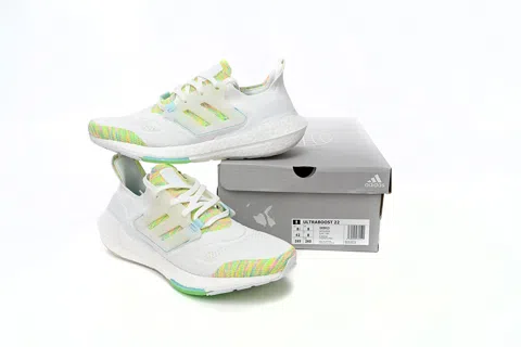 adidas Ultraboost 22 White/Green – photo 10
